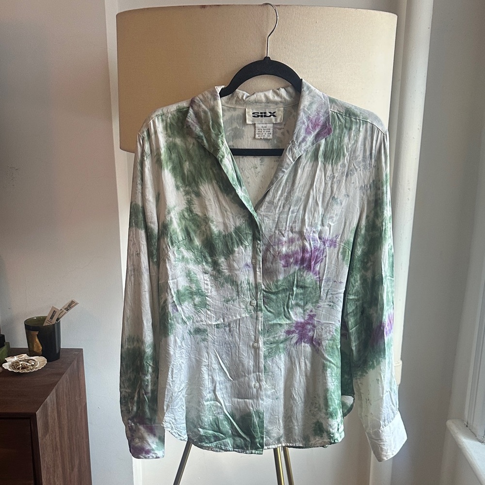 Silx by August Silk Green and Purple Button Down Shirt
